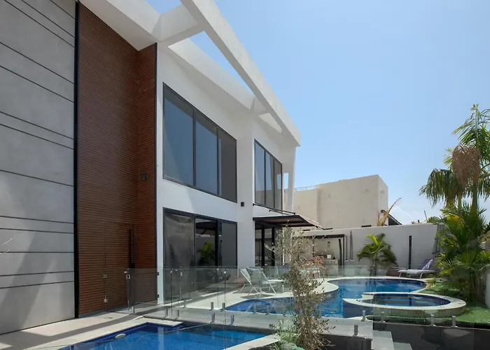 Lux Amazing Villa With Private Pool